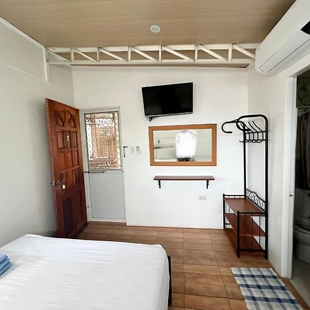 Balai Tinay Guesthouse Legazpi Room photo